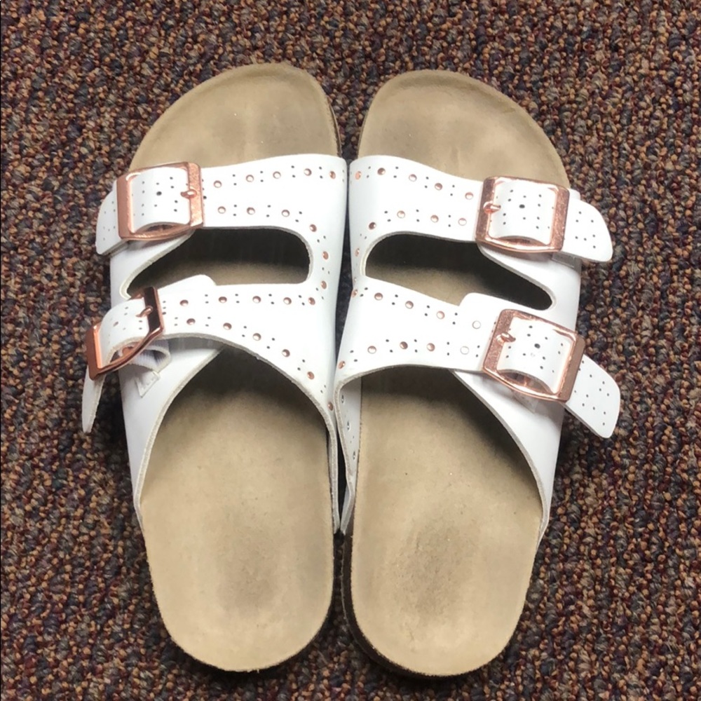 Keava footbed sandal